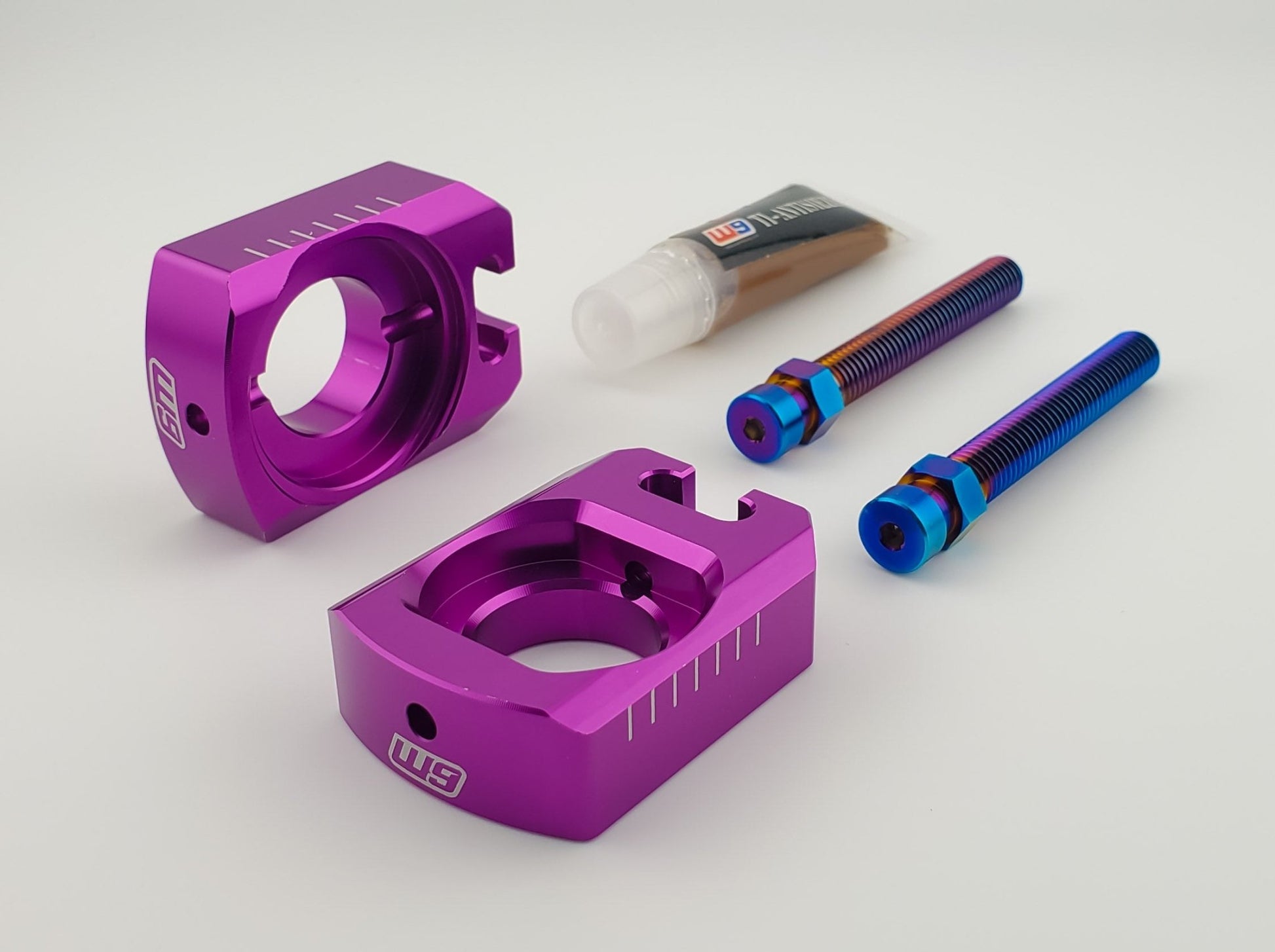 Warp 9 Ultra Bee Axle Blocks - MXwraps