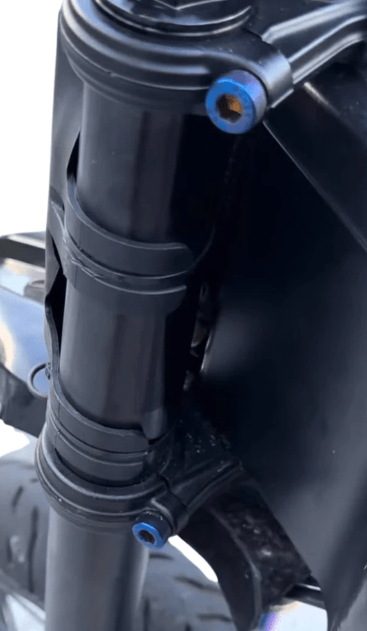 Tuttio triple clamp bolts(4pc) - MXwraps