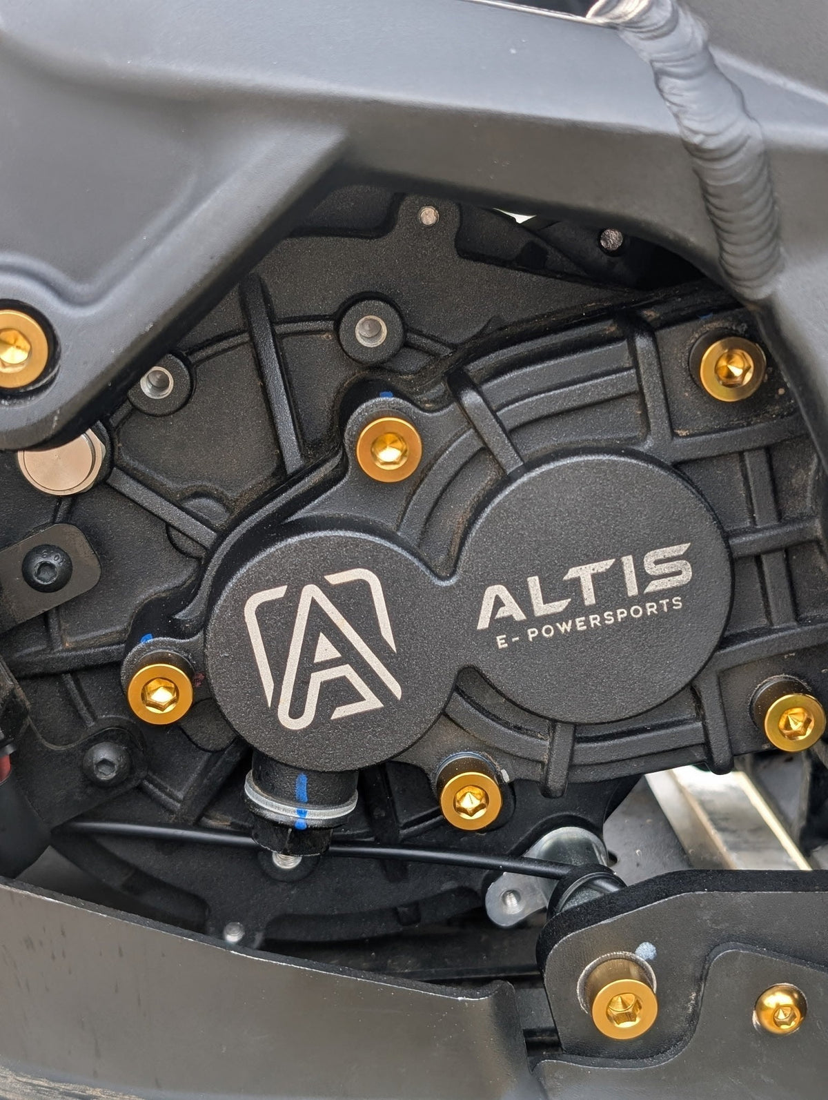 Altis Sigma Gearbox Cover Titanium Bolt Kit - MXwraps