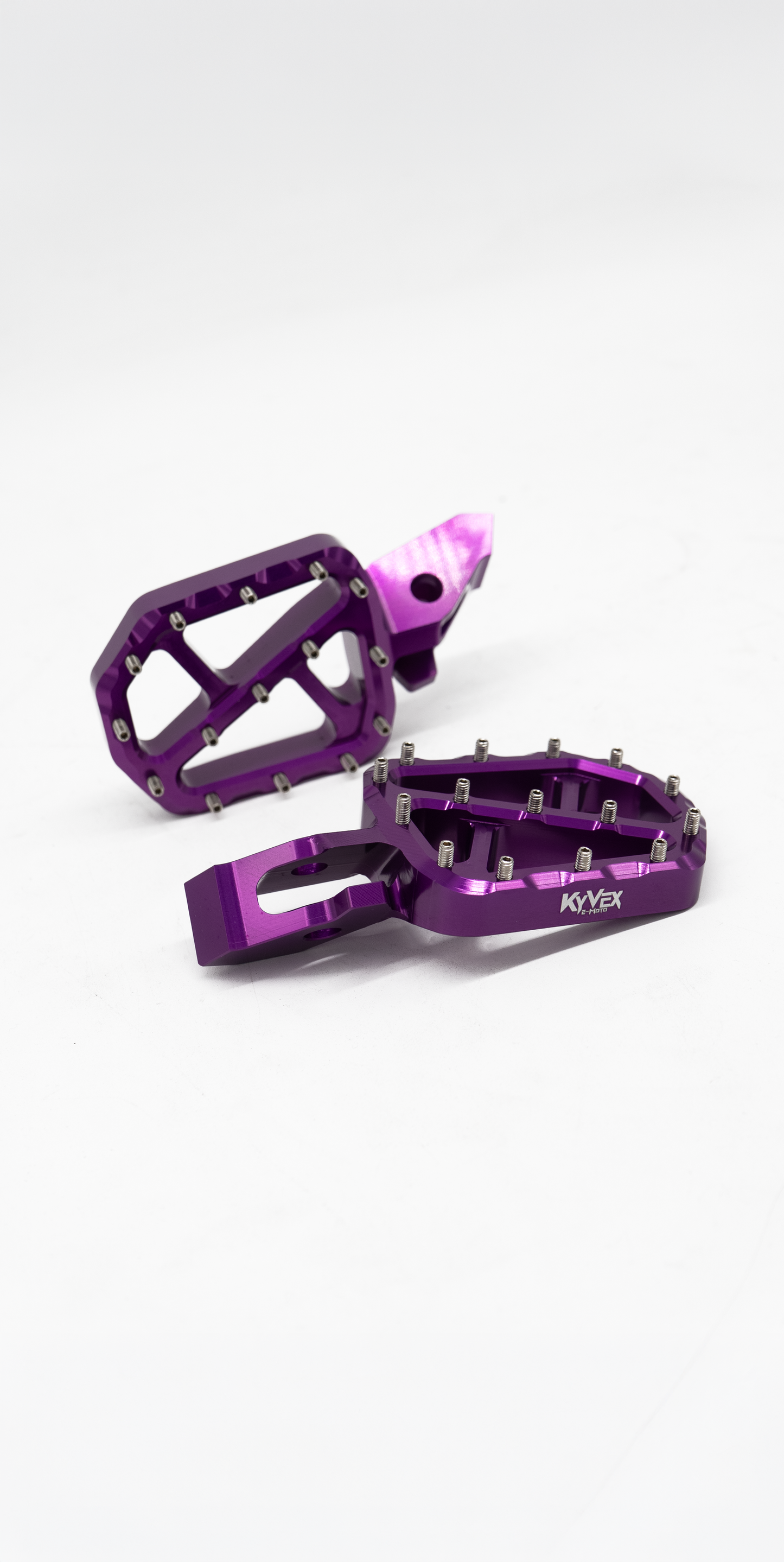 KyVex Billet Wide Foot Pegs - Ultra Bee Compatible