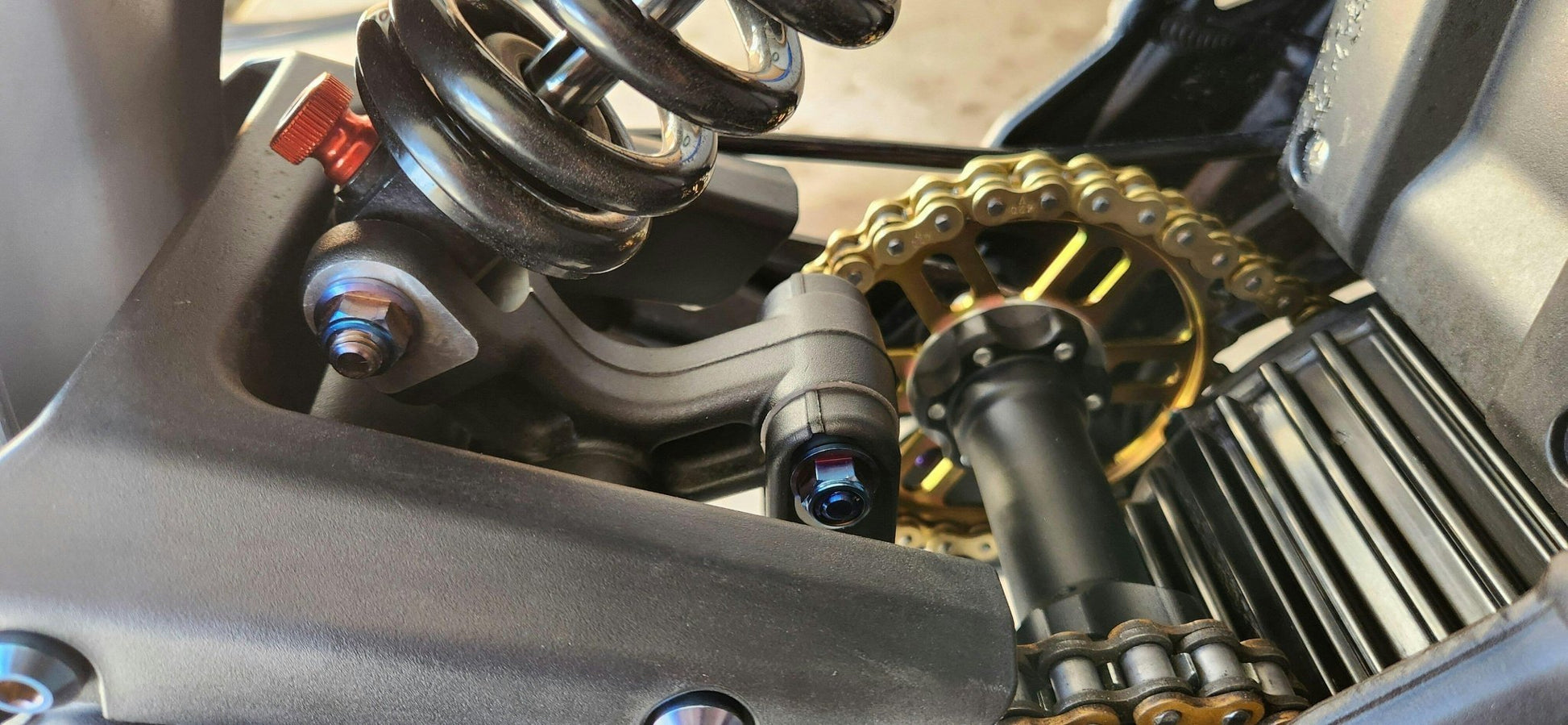 Titanium Rear Suspension/ Linkage Bolt Kit for E-Ride Pro (8 pcs) - MXwraps