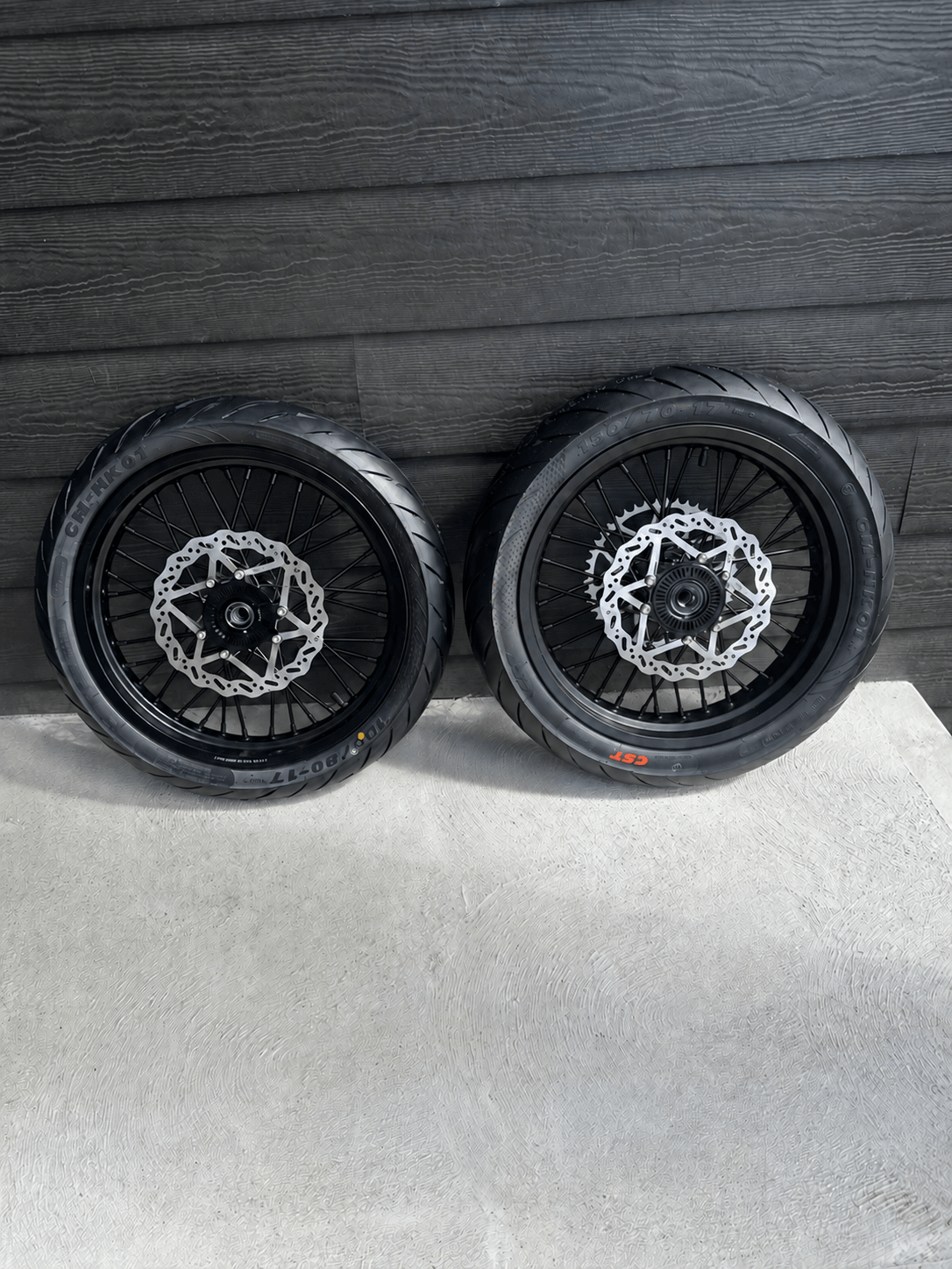 Surron Ultra Bee Supermoto Wheelset - MXwraps